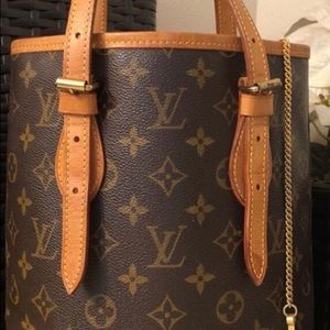 Louis Vuitton Monogram Bucket PM